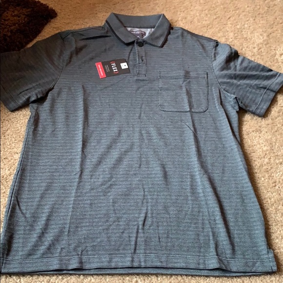 NWT Van Heusen Classic Fit Tee - Picture 1 of 7